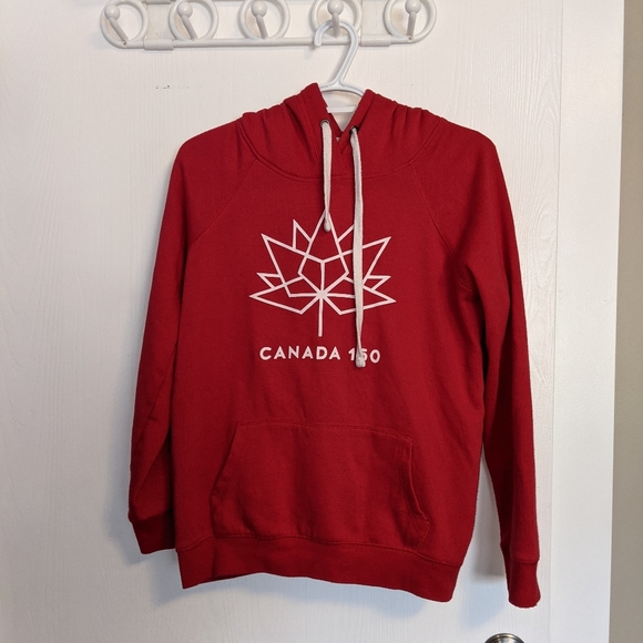 Canada 150 Sweater - Picture 1 of 3